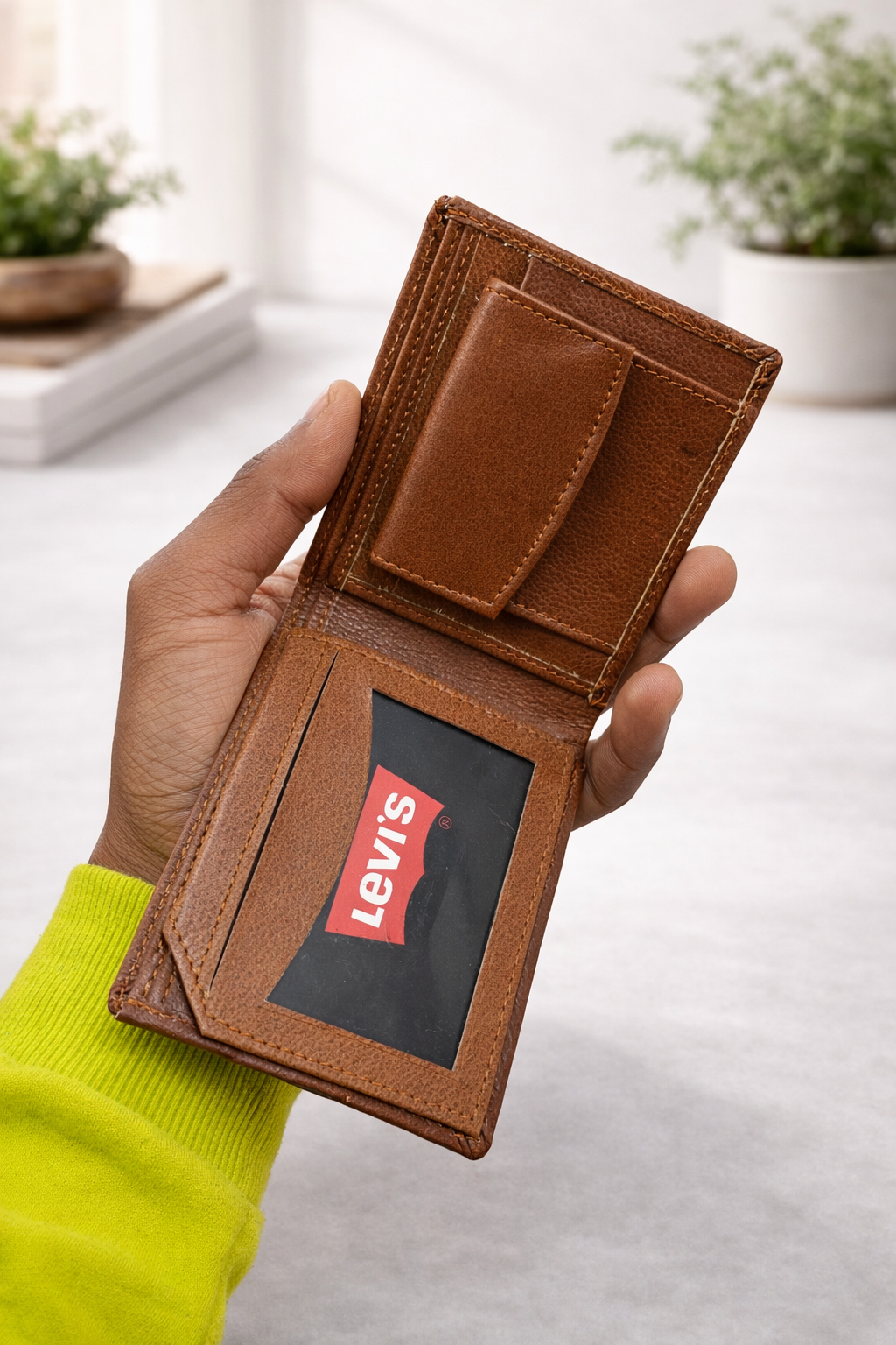 Levi’s® Premium Men's Leather Wallet